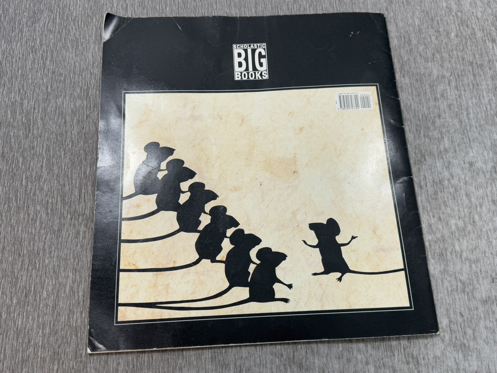 Seven Blind Mice by Ed Young Scholastic Big Book Oversize Easel Teacher School