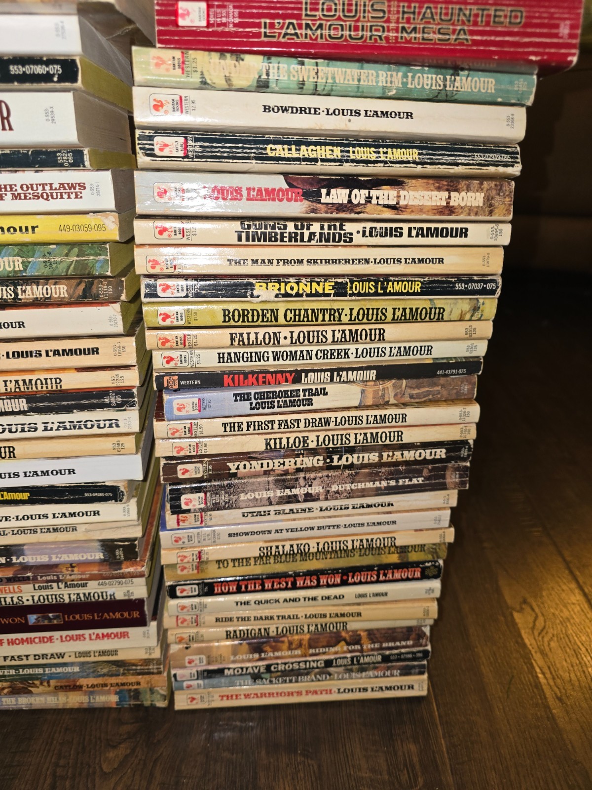 80 + Louis L’Amour Lot Of Vintage PB Paperback Books Book Lot Western