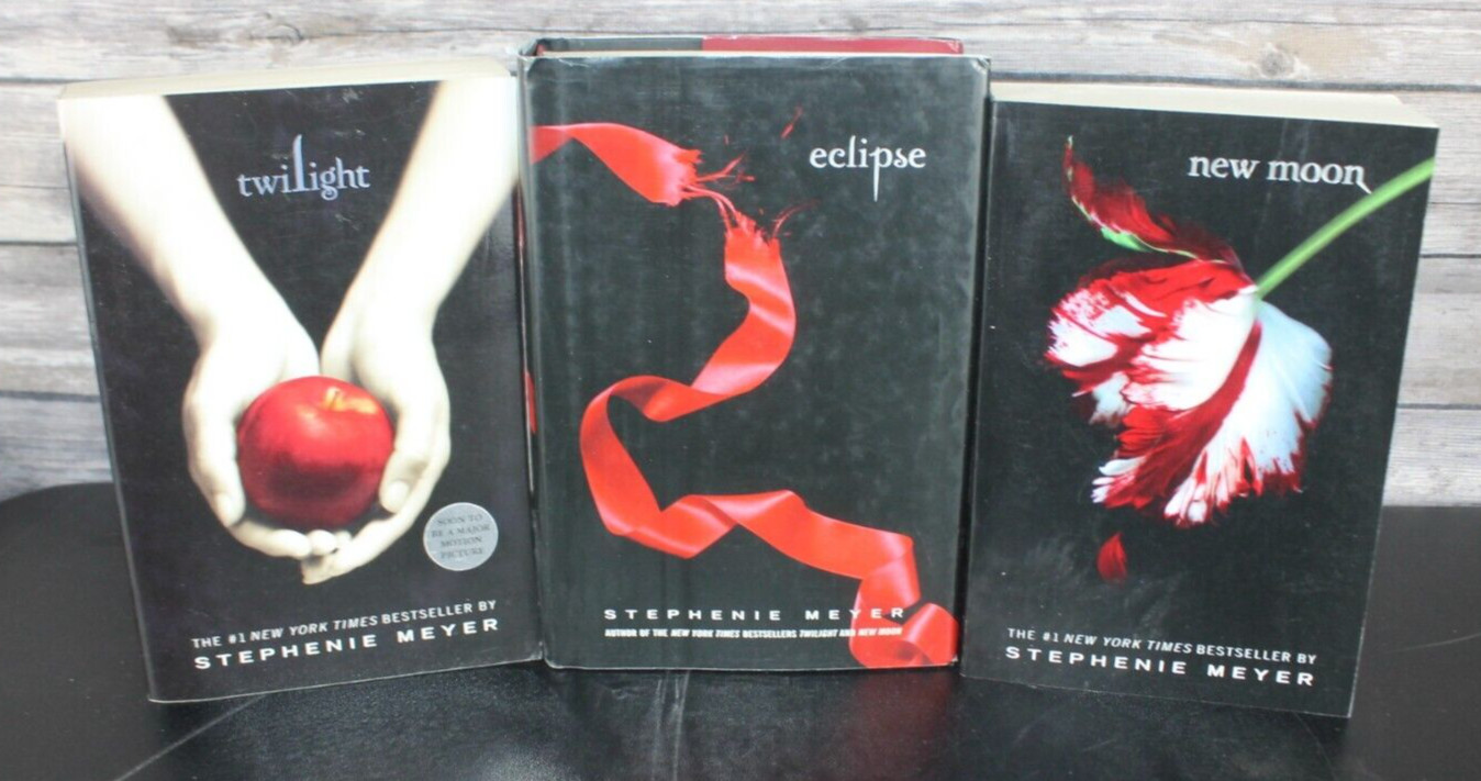 THE TWILIGHT SERIES 3 Books Stephenie Meyer- HC & PB -VG-Eclipse, New Moon