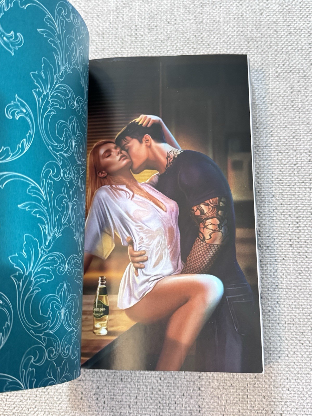 Sweet Venom Rina Kent Barnes & Noble Exclusive Signed Sprayed Edge Couple Art