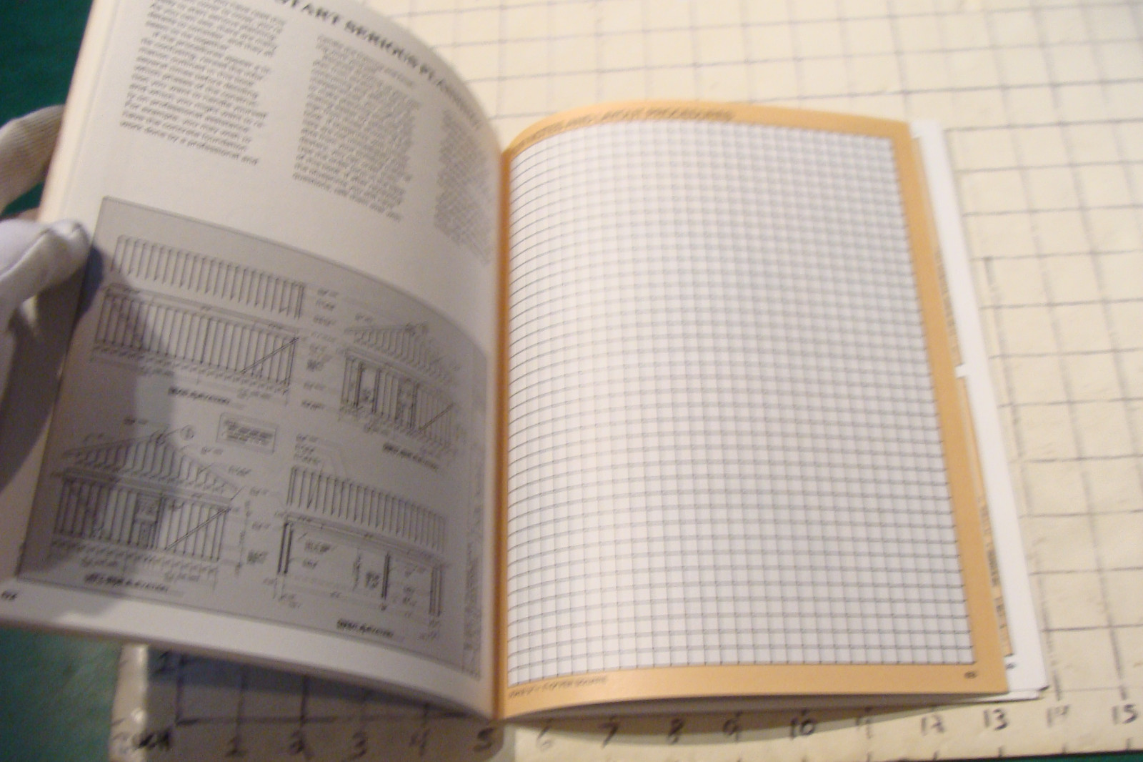 BUILD YOUR OWN GARAGE MANUAL ucando series, best of 50 plans, 86 pages unused