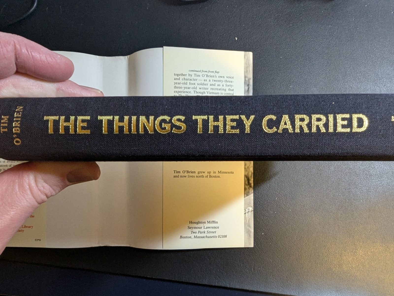 Things They Carried – Tim O’Brien (1990) Hardcover 1st VG with Dust Jacket