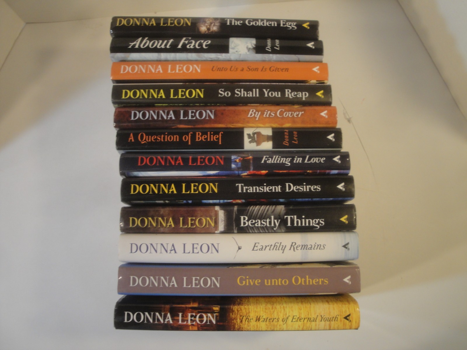 Donna Leon HC/DJ/ Lot: A Commissario Guido Brunetti Mystery/ LOT OF 12