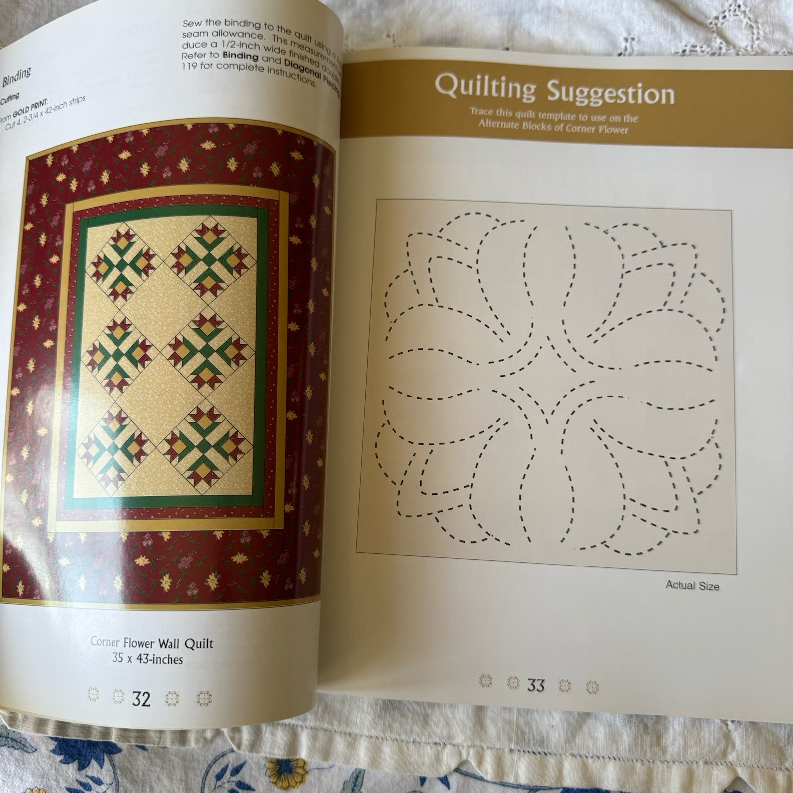 Thimbleberries Small Quilts Book Pint-Size Traditions Favorite Designs Jensen