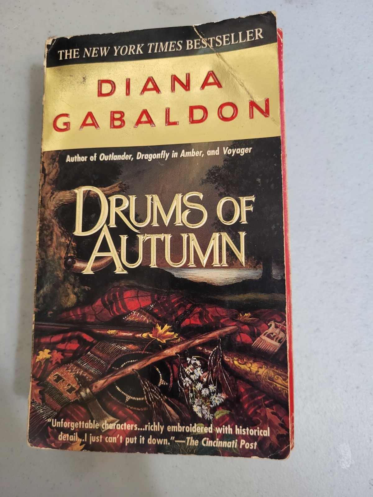 DRUMS OF AUTUMN ~ Diana Gabaldon SIGNED PB 1997 1st printing