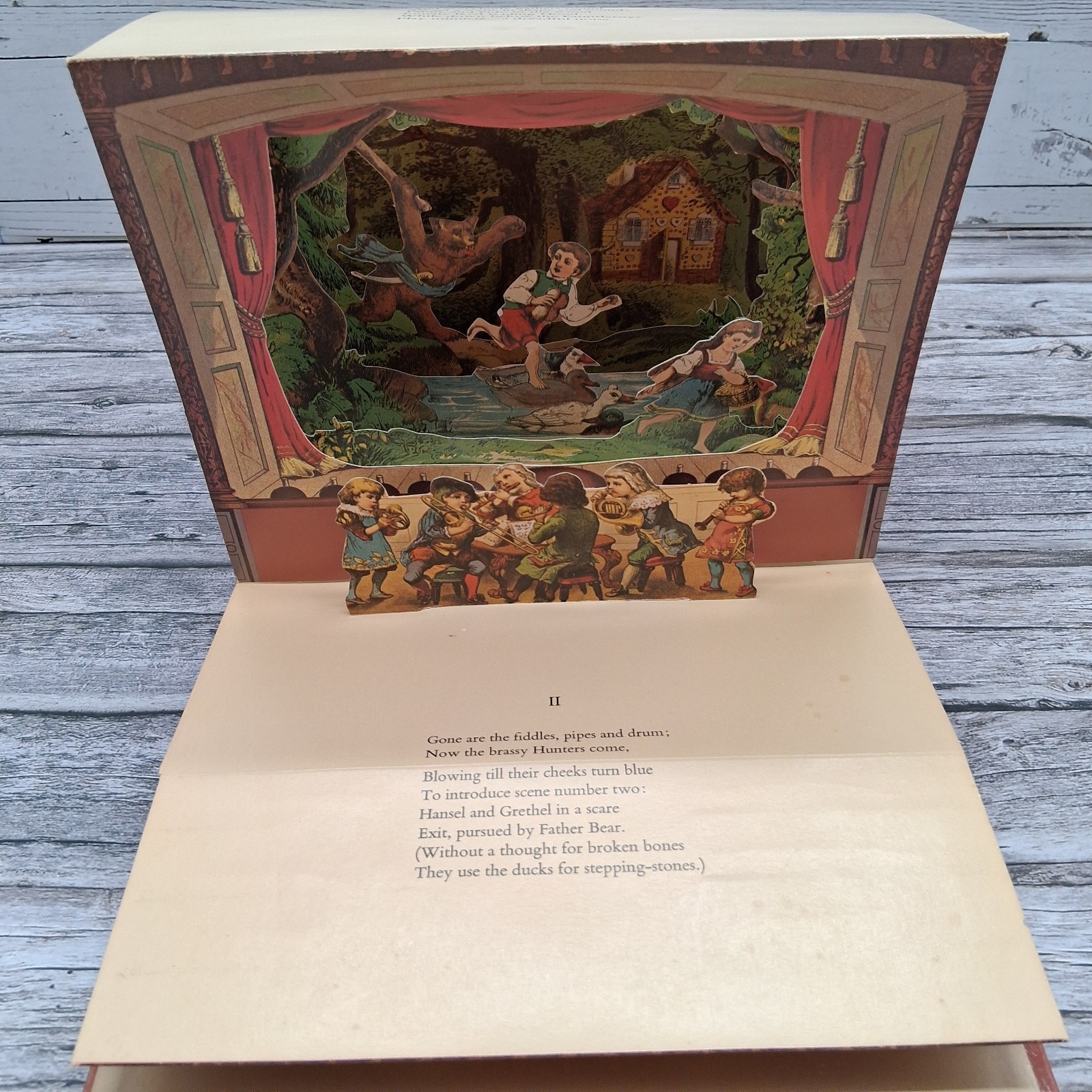 The Children’s Theatre A Reproduction of Antique Pop-Up Franz Bonn Kestrel 1981