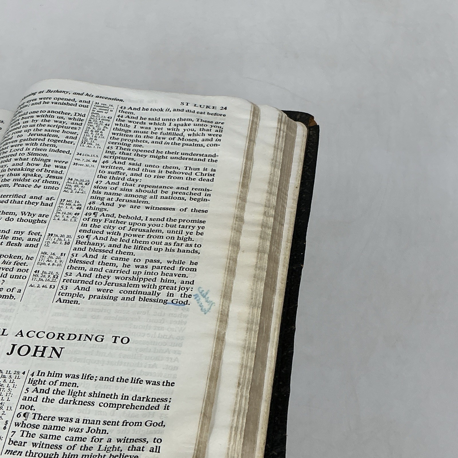 Cambridge Holy Bible Concordance KJV Cameo Morocco Leather Lined India Paper