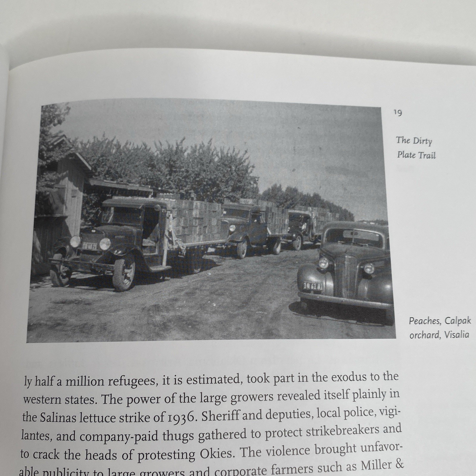 On the Dirty Plate Trail: Remembering the Dust Bowl Refugee Camps Migrants HC/DJ