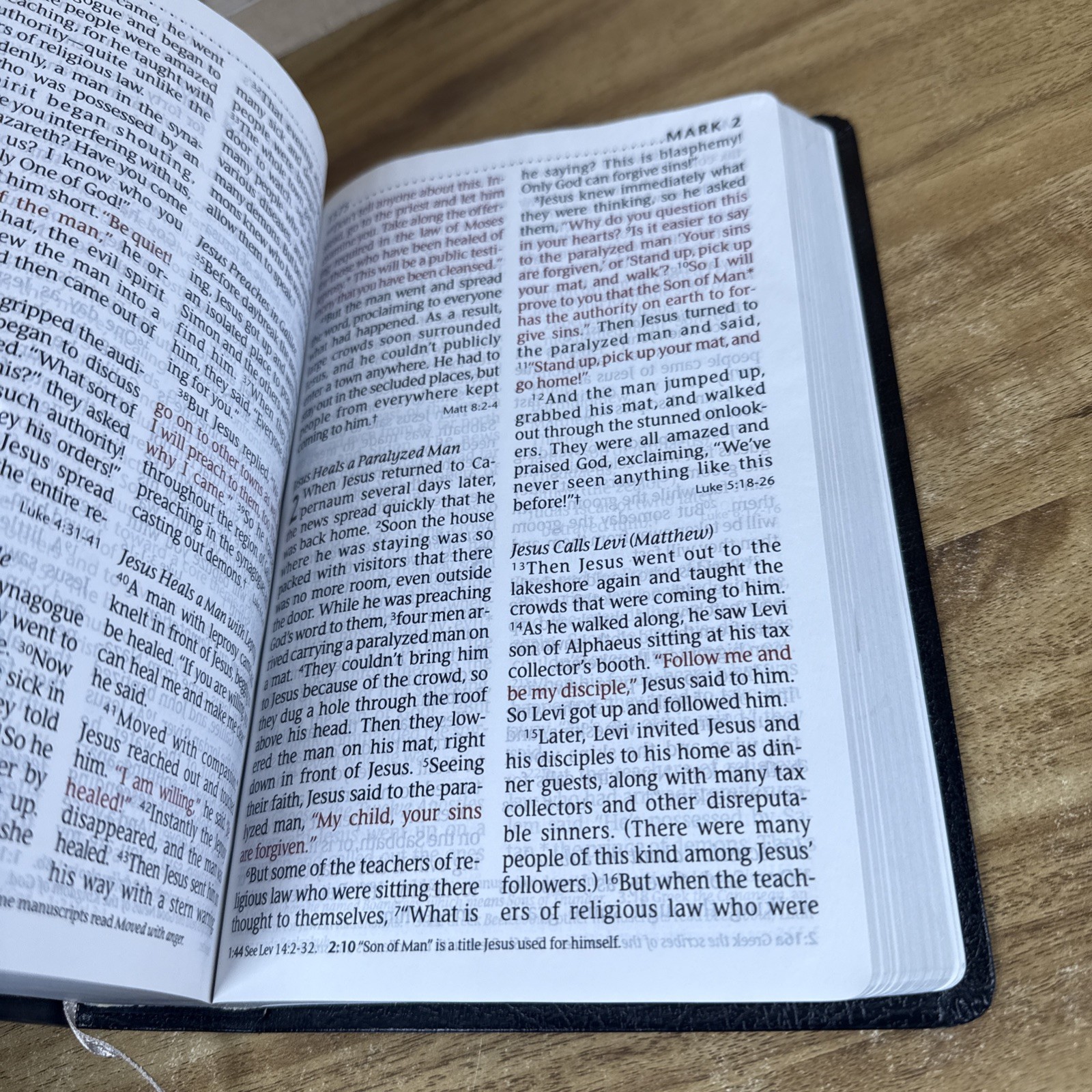 Holy Bible New Living Translation Tyndale Red Letter Personal Size LARGE PRINT