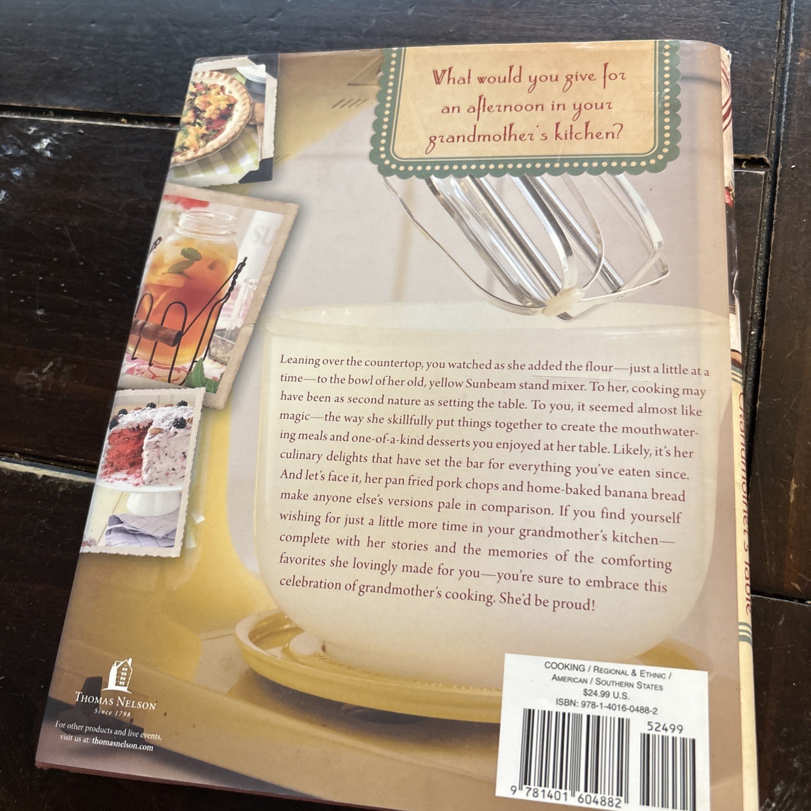At My Grandmother’s Table : Heartwarming Stories and Cherished Recipes from the