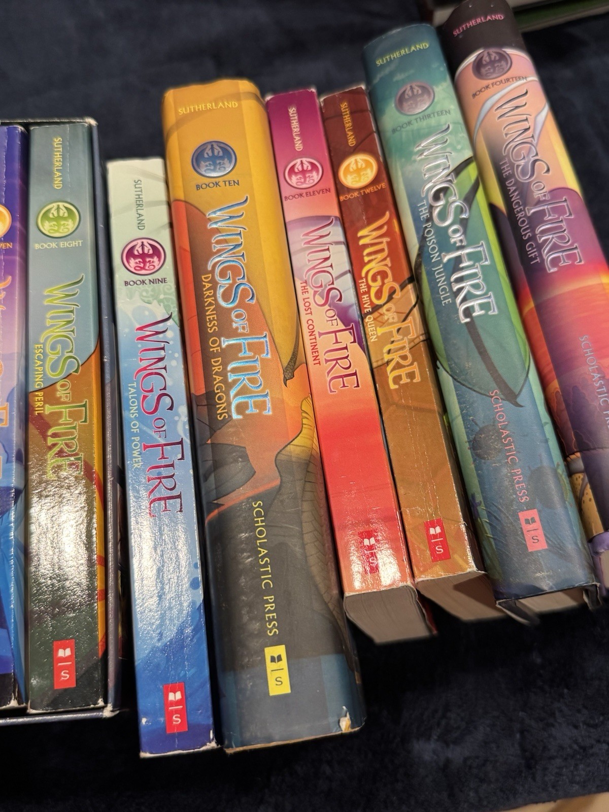 Wings of Fire by Tui Sutherland – 17 Bk Lot mixPB/HC, 1-3, 5- 14 missing book 4