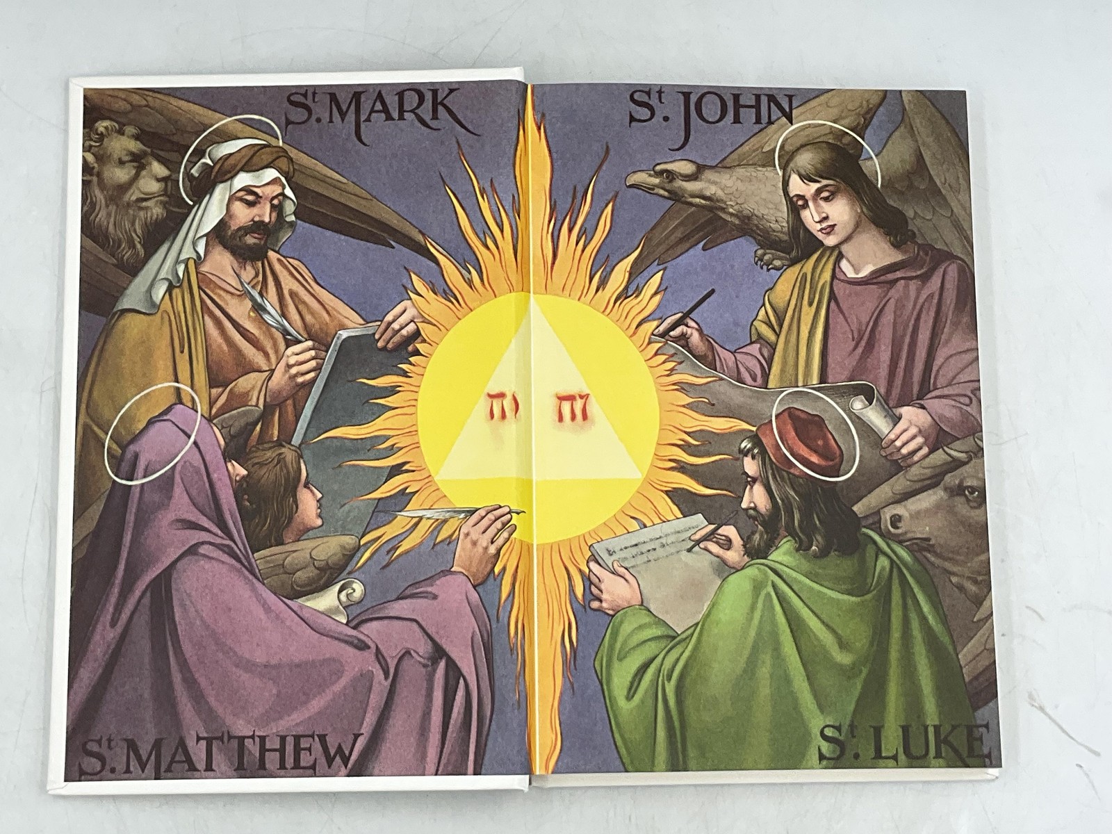 THE CATHOLIC CHILDREN’S BIBLE Regina Press 1983 Hardcover Illustrated
