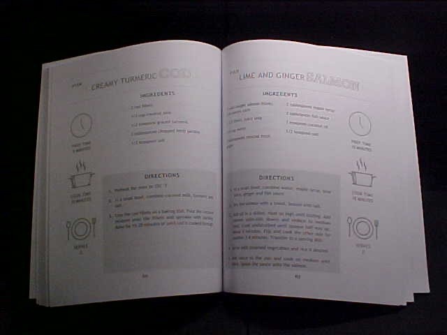 BOOK 132 PAGES-LOW RESIDUE DIET COOKBOOK-SALLY LLOYD-USED