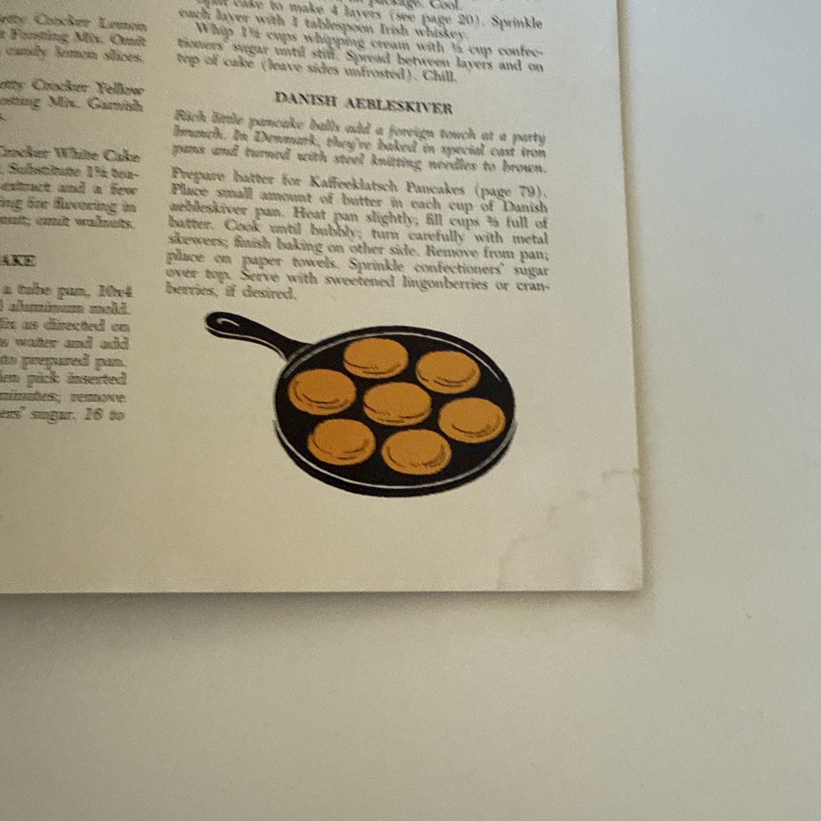 Cake & Frosting Mix Cookbook – Betty Crocker – 1966 – 1st Edition