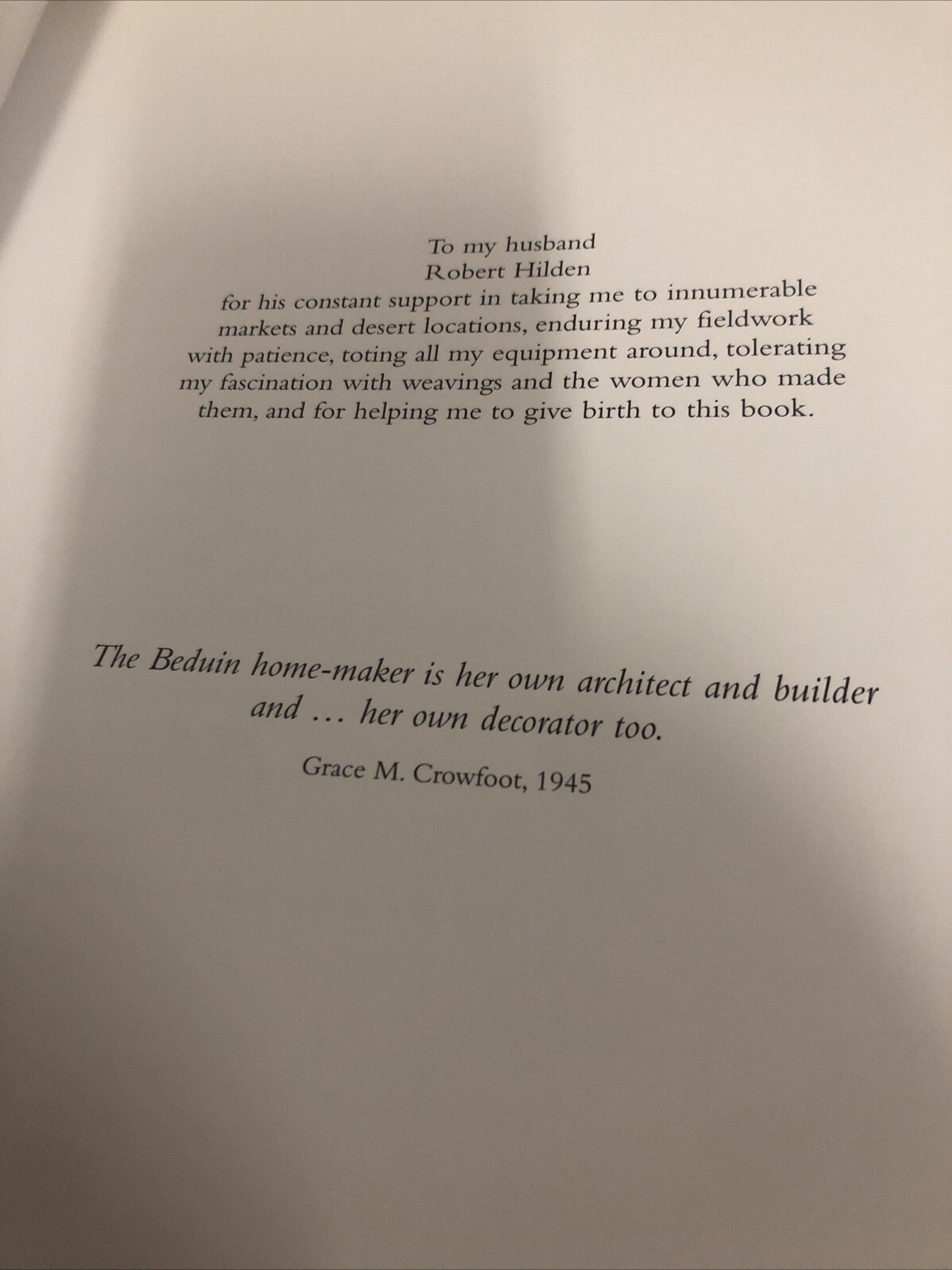 Bedouin Weaving of Saudi Arabia and Its Neighbours by Joy Totah Hilden (2010,…