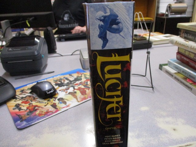 Lucifer Omnibus Vol. 1 (The Sandman Universe Classics), Carey, Mike