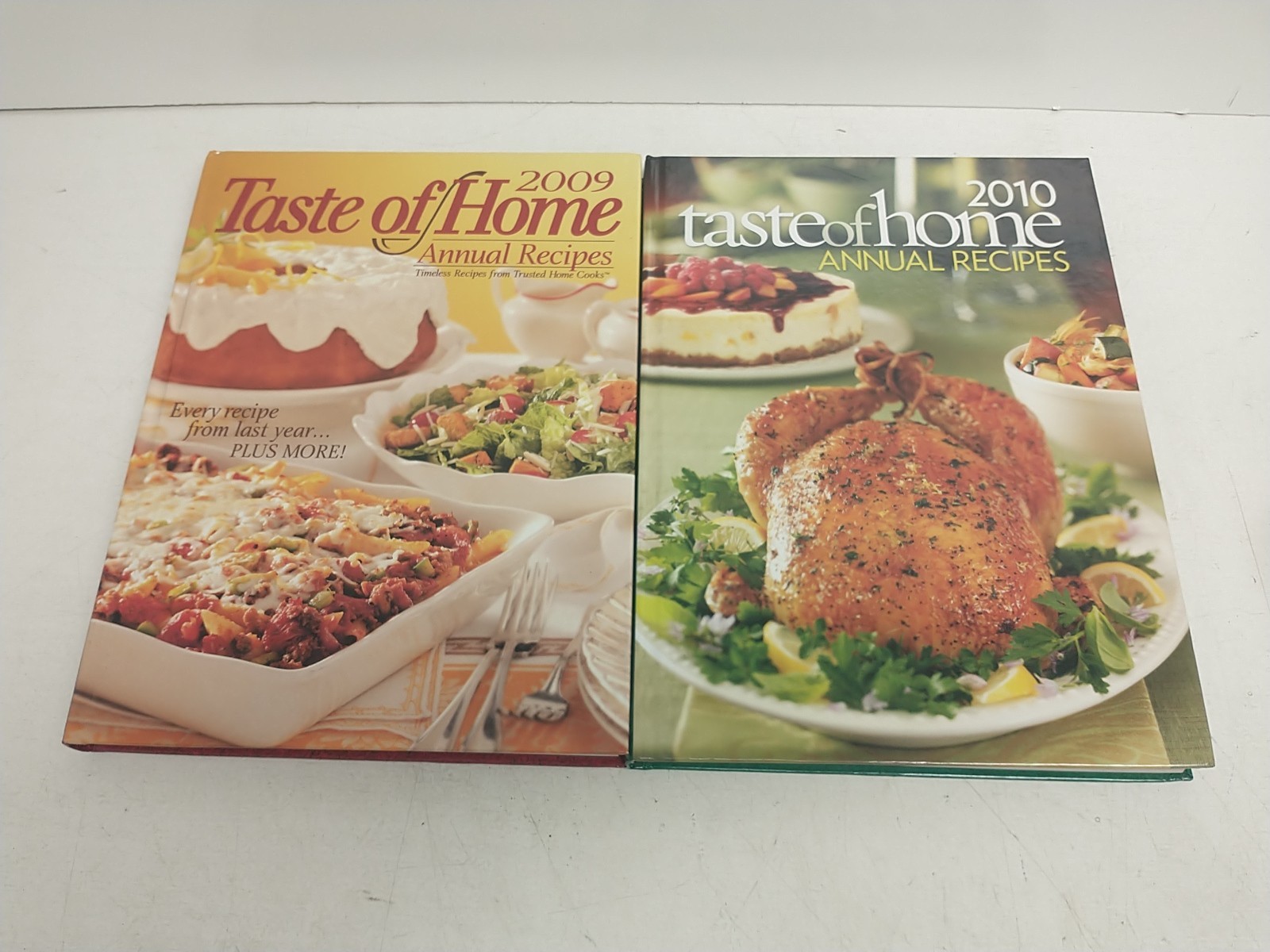 Taste of Home Annual Recipes Cookbook Hardcover Lot of 20 Years 1994-2015