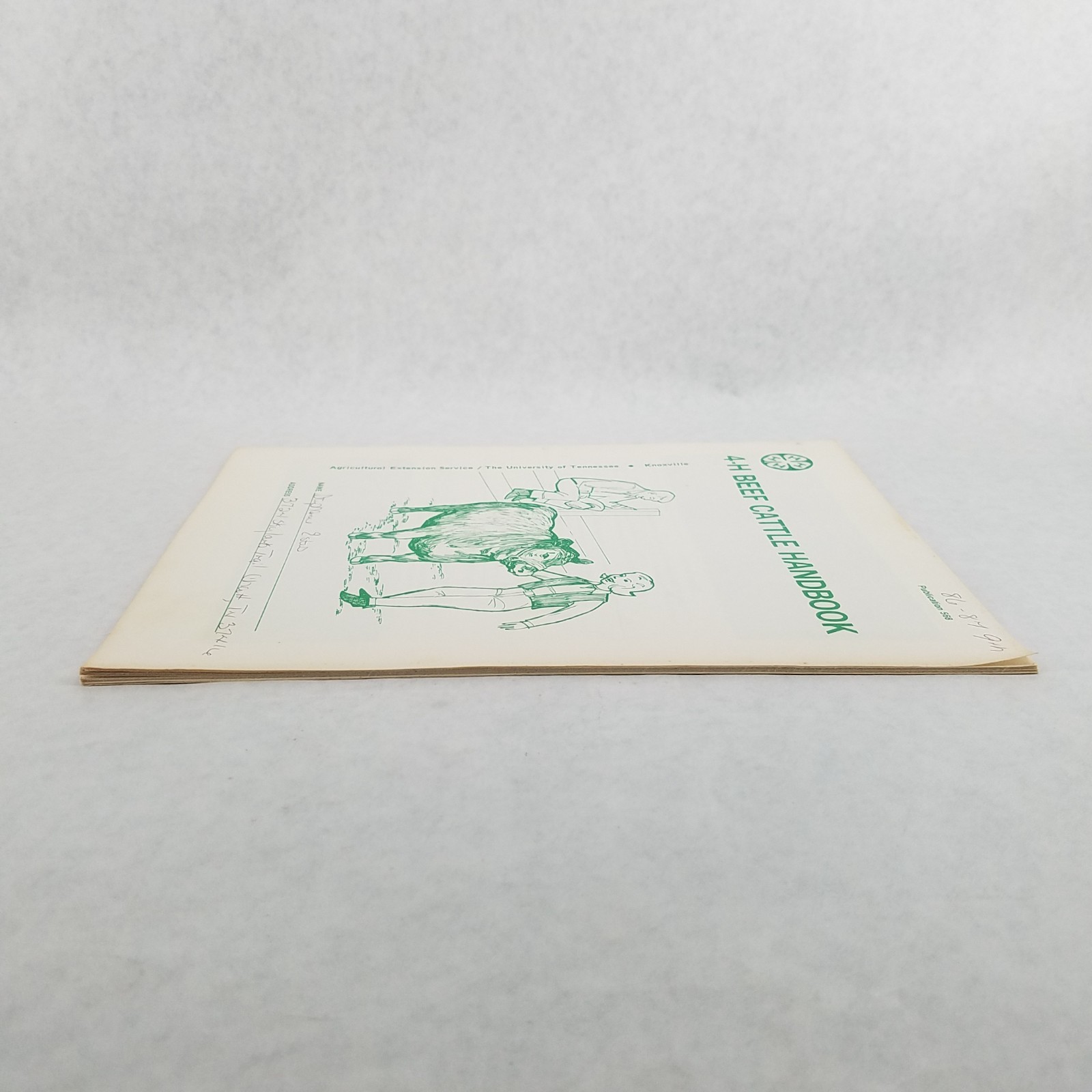 Beef Cattle Handbook UT Agricultural Extension Service 4H Booklet #568 – 1986