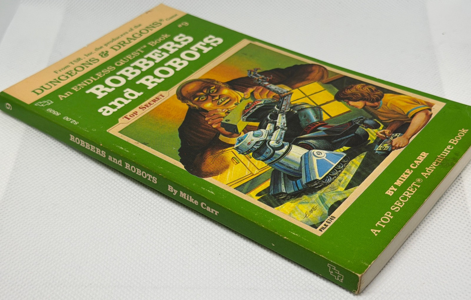 Robbers and Robots An Endless Quest #9 Mike Carr A Top Secret Adventure 1st Ed