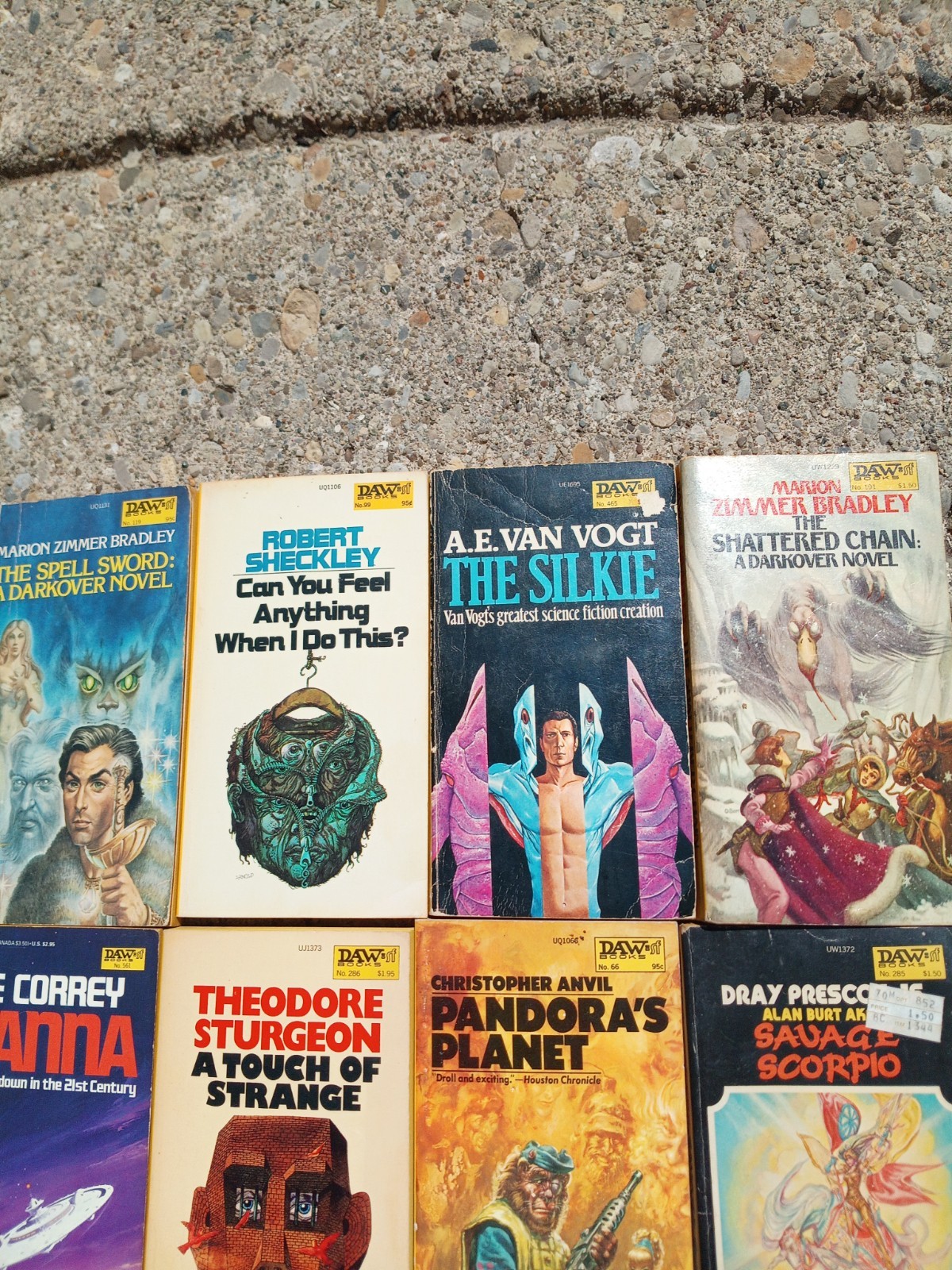 Large Lot 81 Vintage DAW Science Fiction PBs Nice Cnd Great Variety Fst Ship