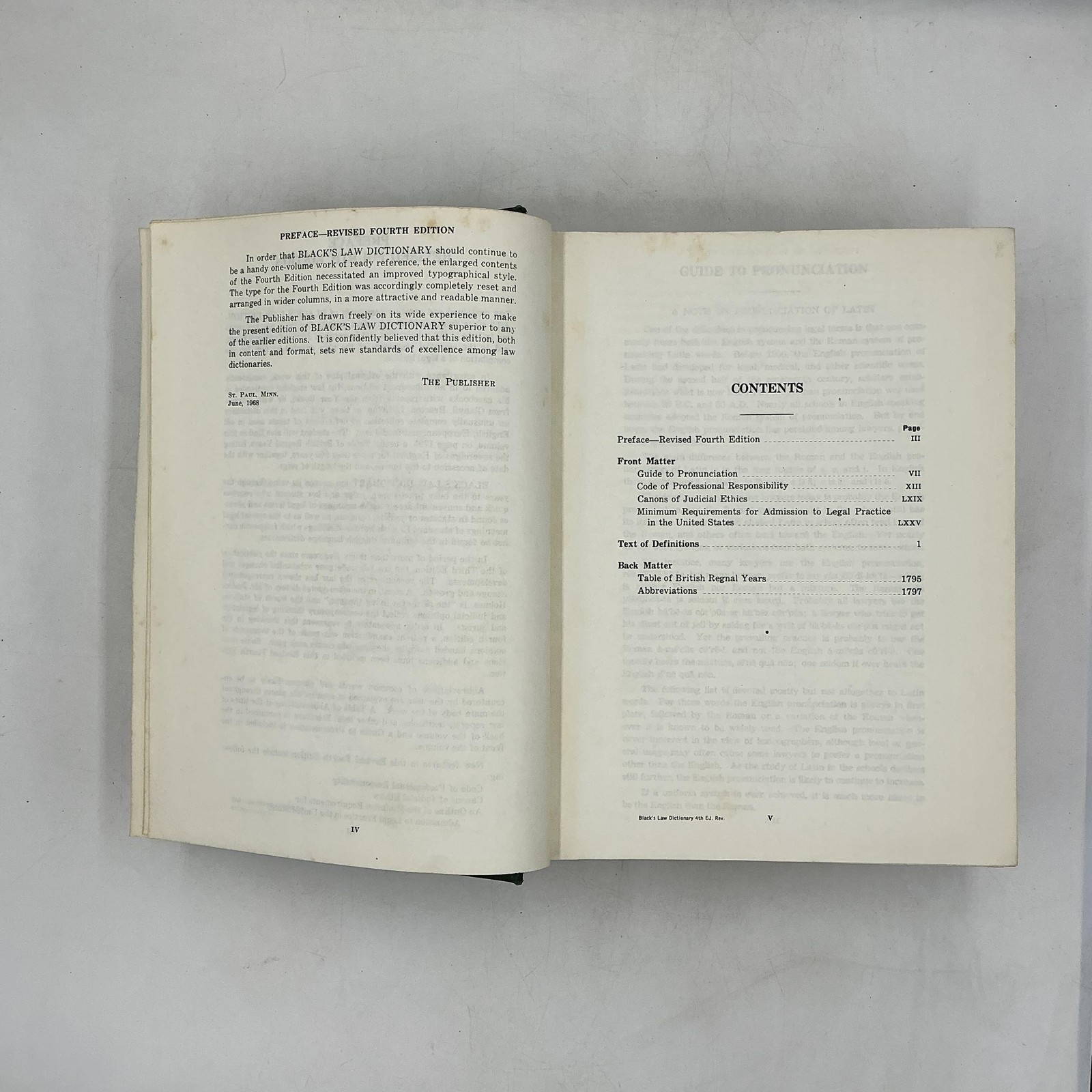Vintage Black’s Law Dictionary With Pronunciations 4th Ed Green HC 1972 USA