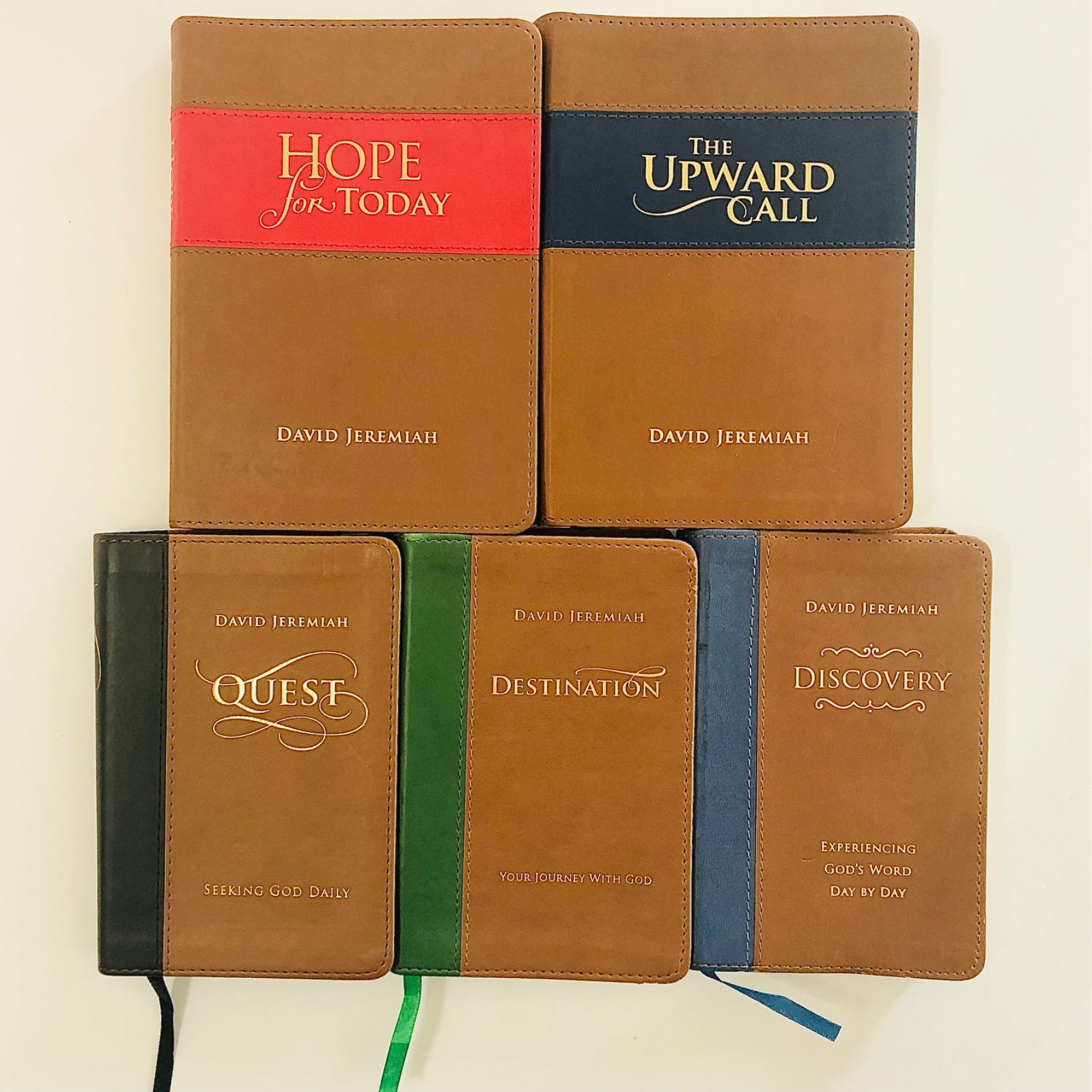5 David Jeremiah faux Leather Devotional Books 2012 – 2016 Quest, Destiny, Hope