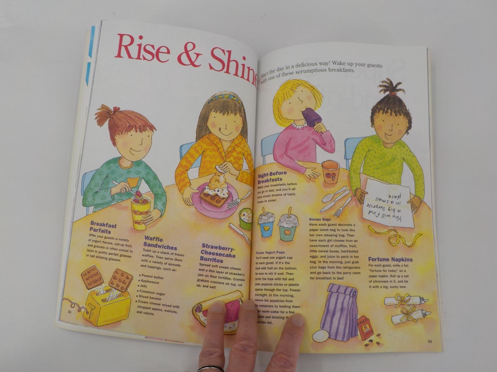 AMERICAN GIRL LIBRARY SUPER SLUMBER PARTIES IDEAS CRAFTS FOOD SOFTCOVER BOOK GUC