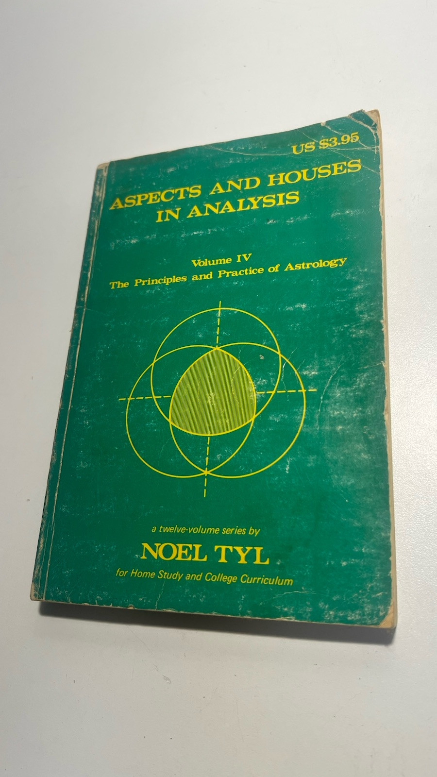Aspects and Houses in Analysis: The Principles and Practice of Astrology 1977