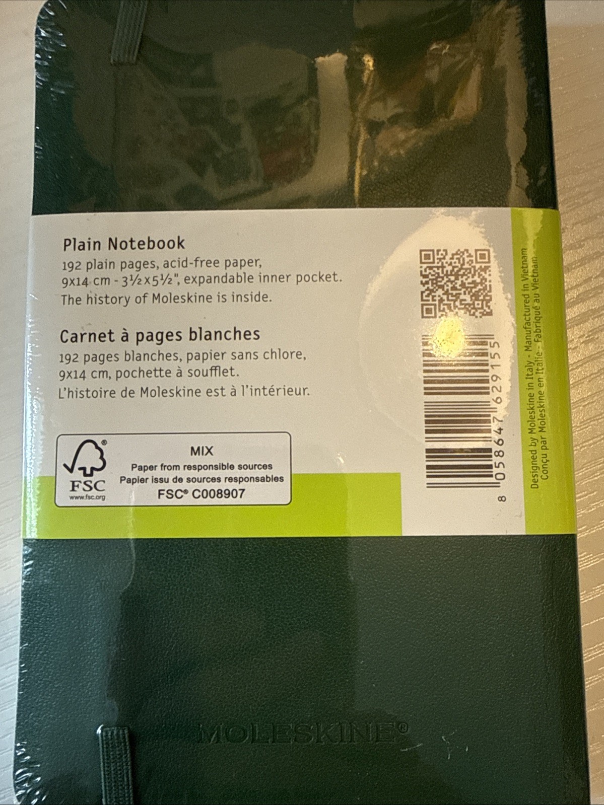 Moleskine Classic Notebook, Hard Cover, Pocket [3.5″ x 5.5″] Plain/Blank, Green
