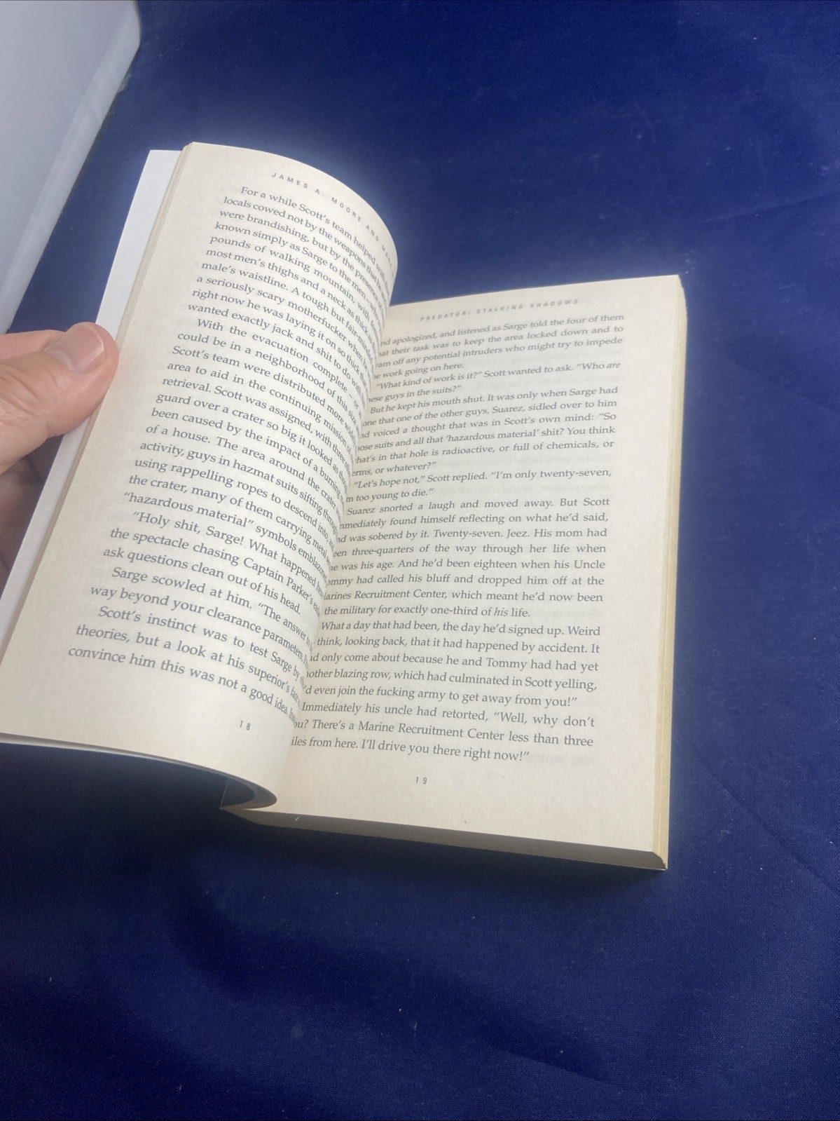 Predator: Stalking Shadows Format: Paperback