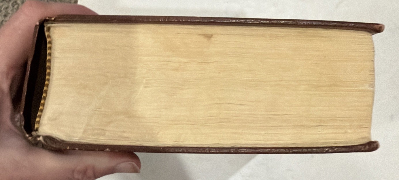 The Layman’s Parallel Bible (1975 Vintage Hardcover, Zondervan) – Clean Text