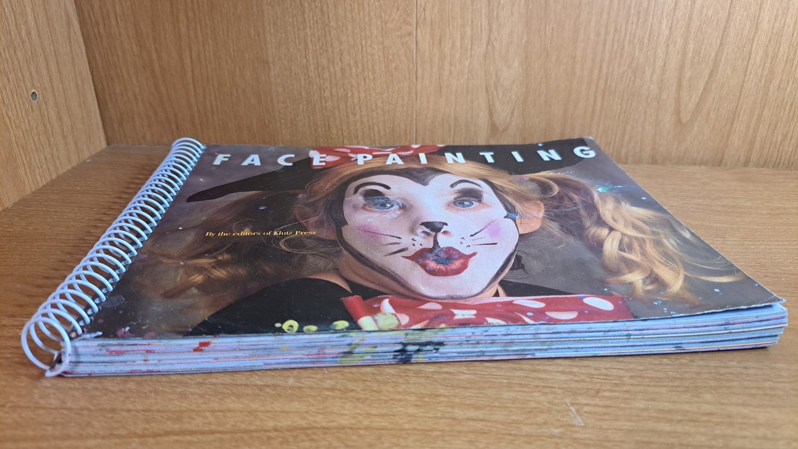Face Painting by Klutz Editors 1990, Spiral Book (no Paint)