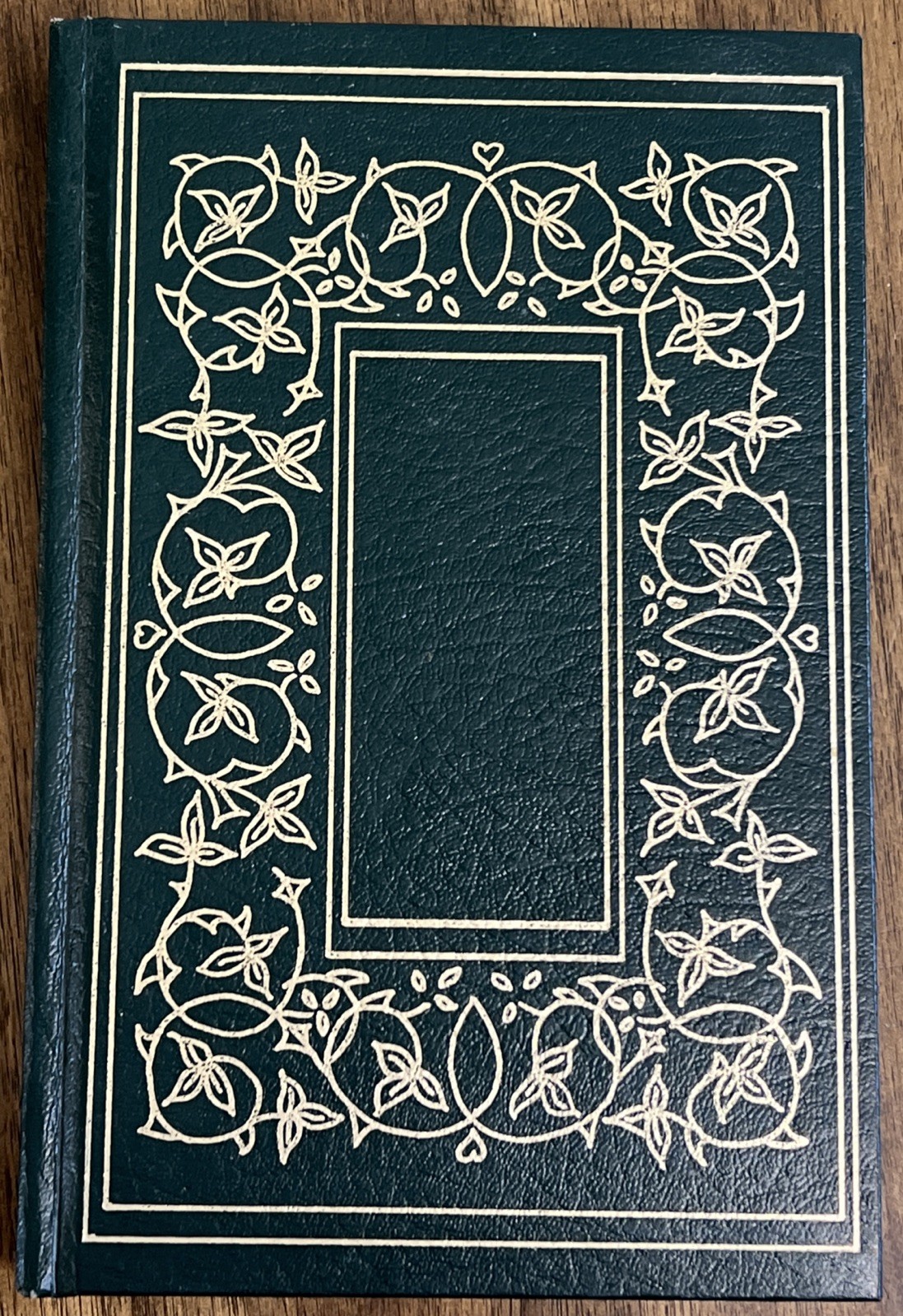 The Neighbors Family Heritage Book by Beatrice Bayley – History and Genealogy