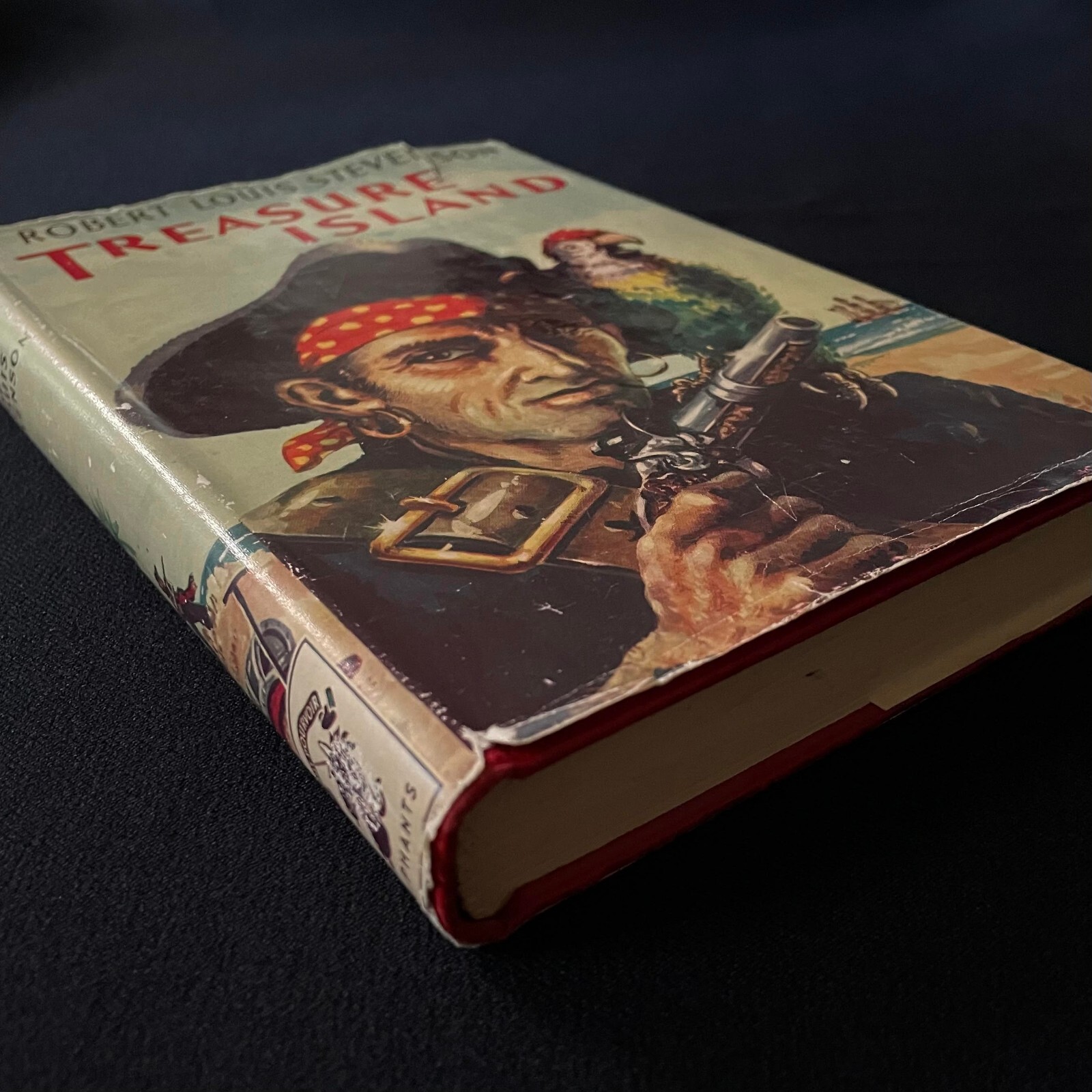 TREASURE ISLAND by Robert Louis Stevenson ~ Vintage ~ Hardcover ~ 250 pages