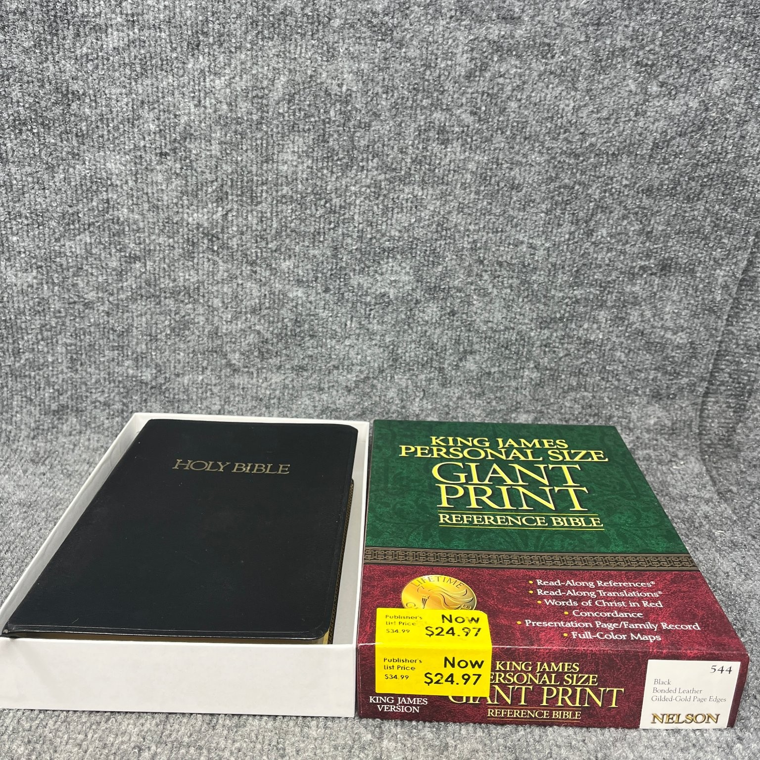 Holy Bible KJV Personal Size Giant Print Reference Bonded Leather Nelson 544