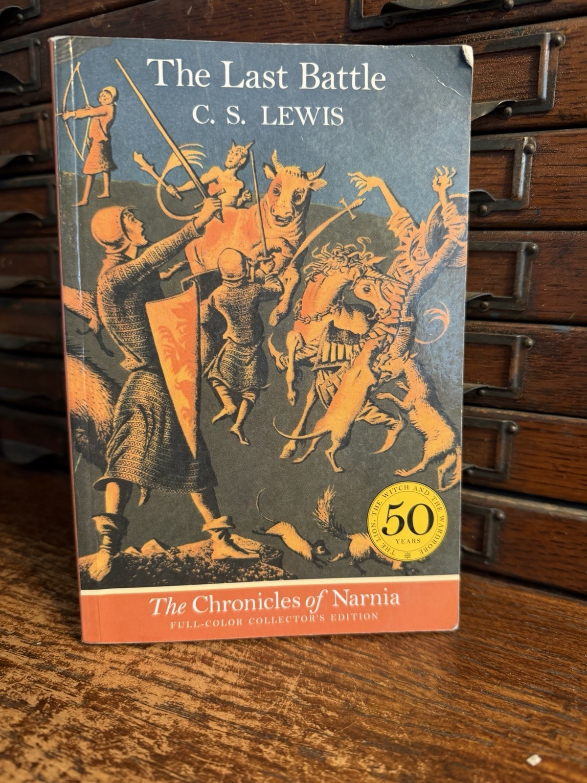 Lot 7: The Chronicles of Narnia Full-Color Collector’s Edition Complete Set Lion