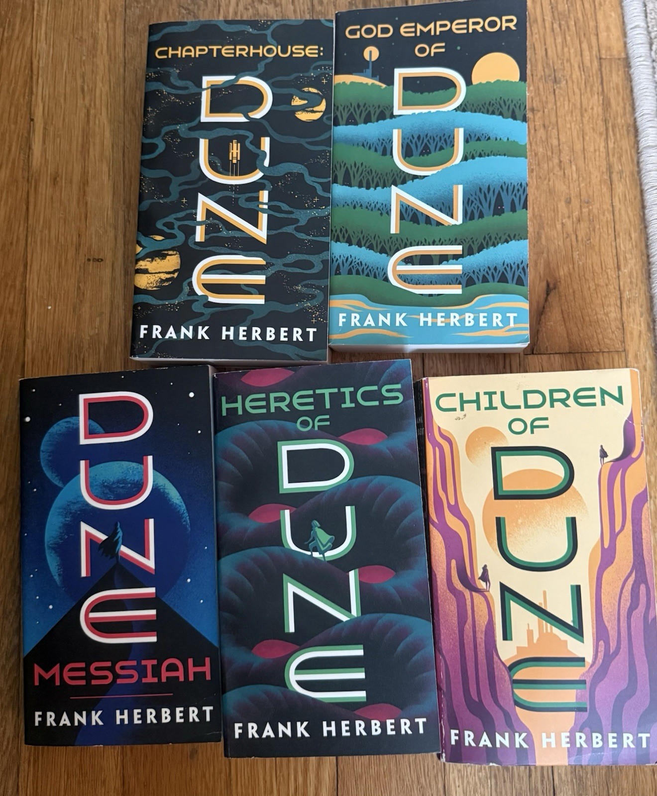 Lot of 5 Dune Science Fiction Softcover Books by Frank Herbert