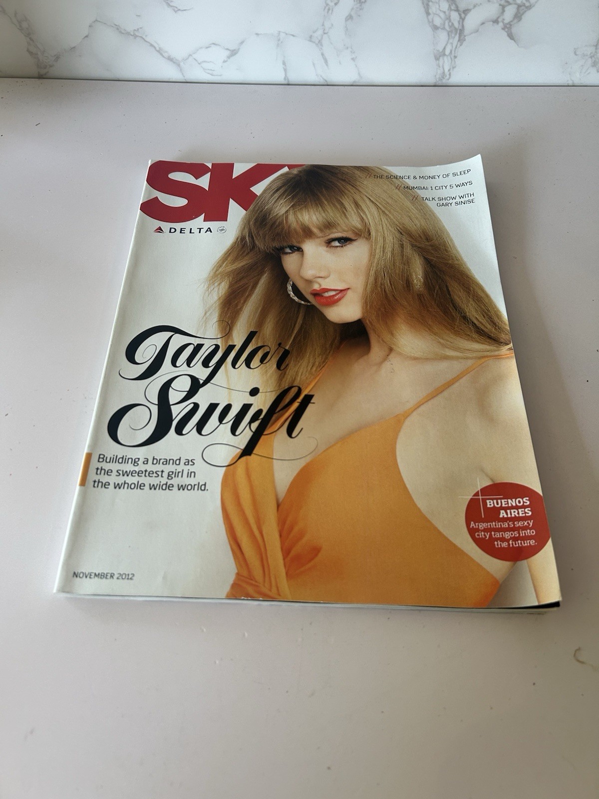 DELTA SKY Magazine Nov 2012 Taylor Swift the in-flight magazine of the American