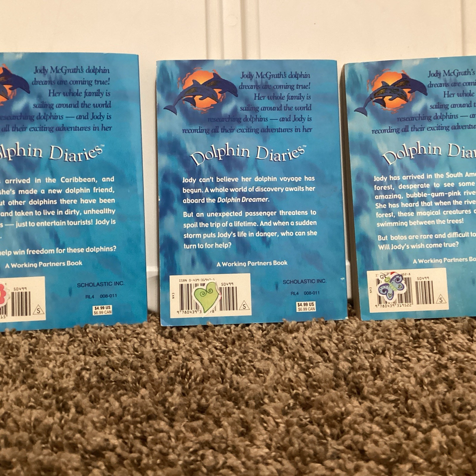 Dolphin Diaries Lot Of 3