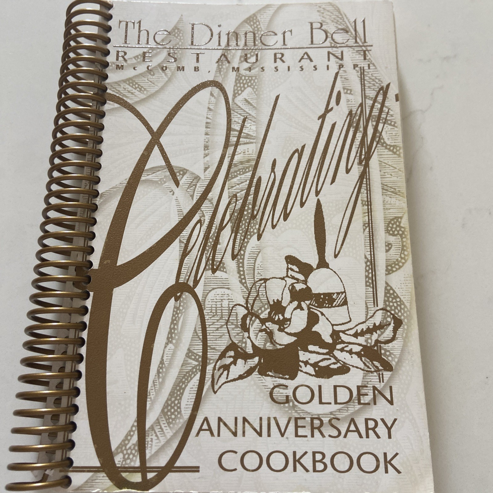 THE DINNER BELL RESTAURANT GOLDEN ANNIVERSARY COOKBOOK MCCOMB MISSISSIPPI MS