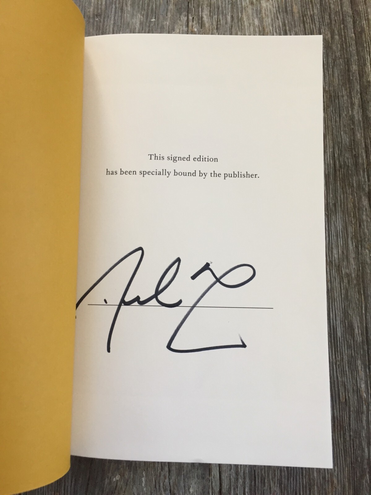 SIGNED – PORTRAIT OF AN UNKNOWN WOMAN by Daniel Silva (2022, Hardcover) 1st ed.