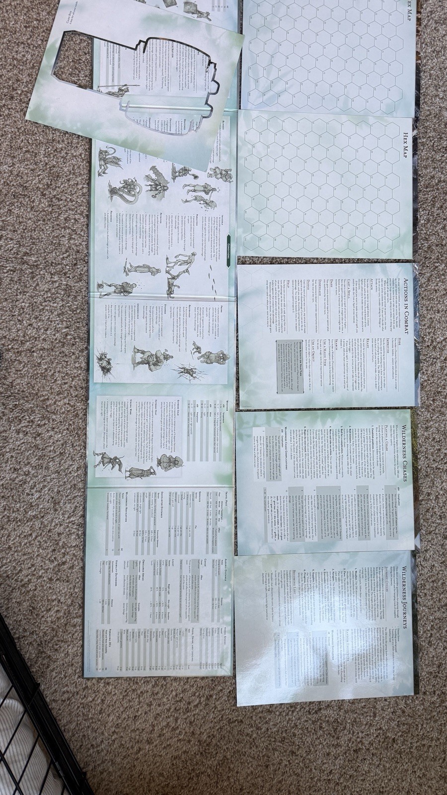 Dungeons and Dragons D&D Lot – Master’s Screen Kit Dungeon Master’s Guide + More