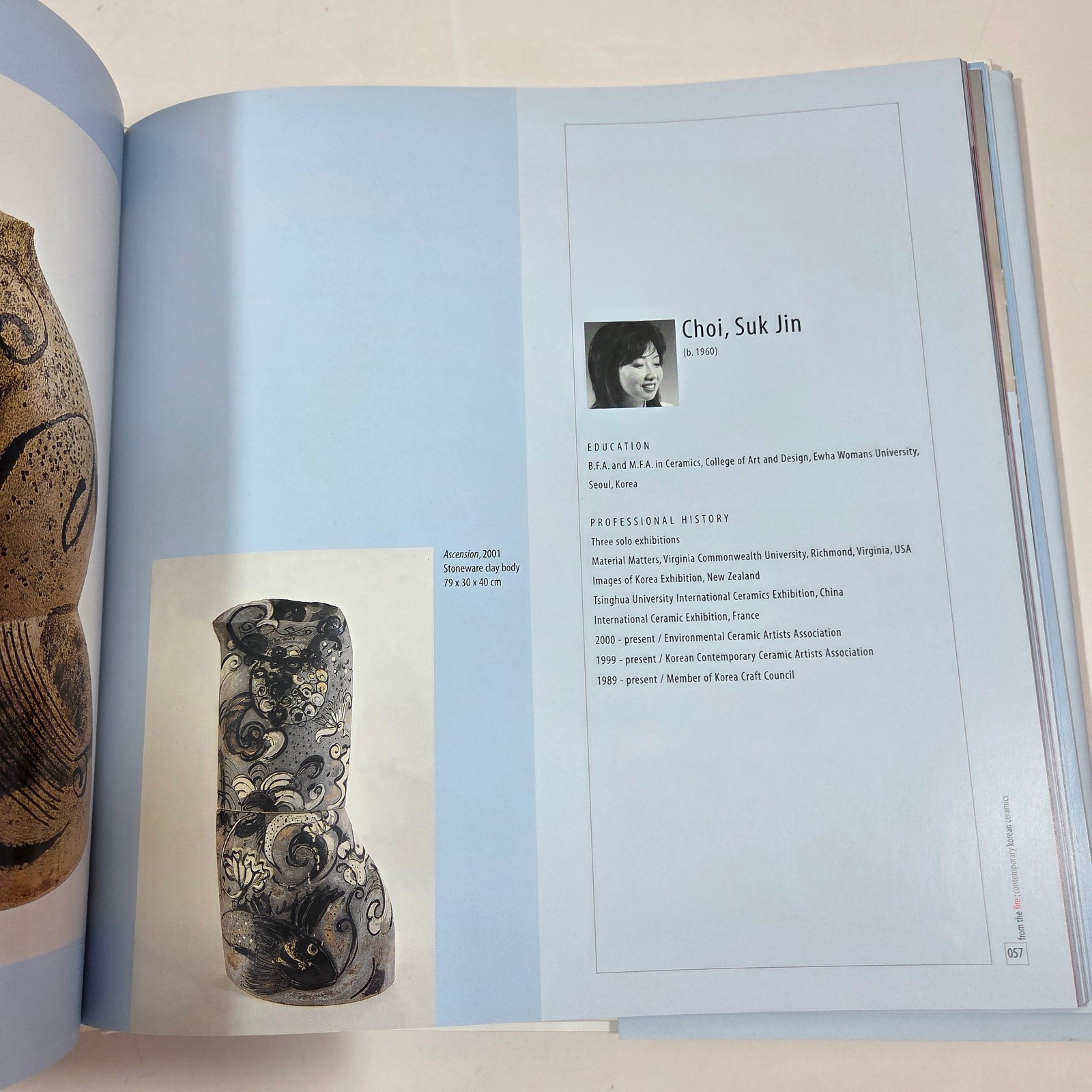 From the Fire Contemporary Korean Ceramics 2004 Illus Exhibition Catalogue HC DJ