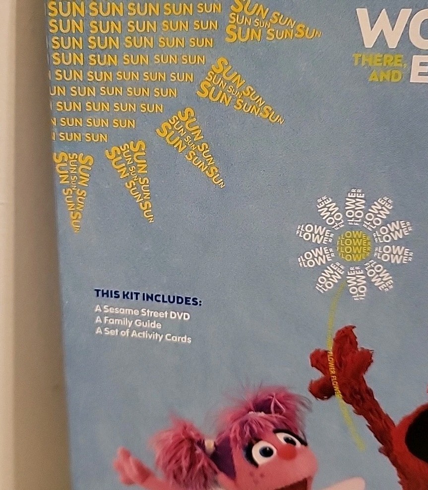 Sesame Street WORDS ARE EVERYWHERE Learning Series Bilingual Kit – Book DVD More