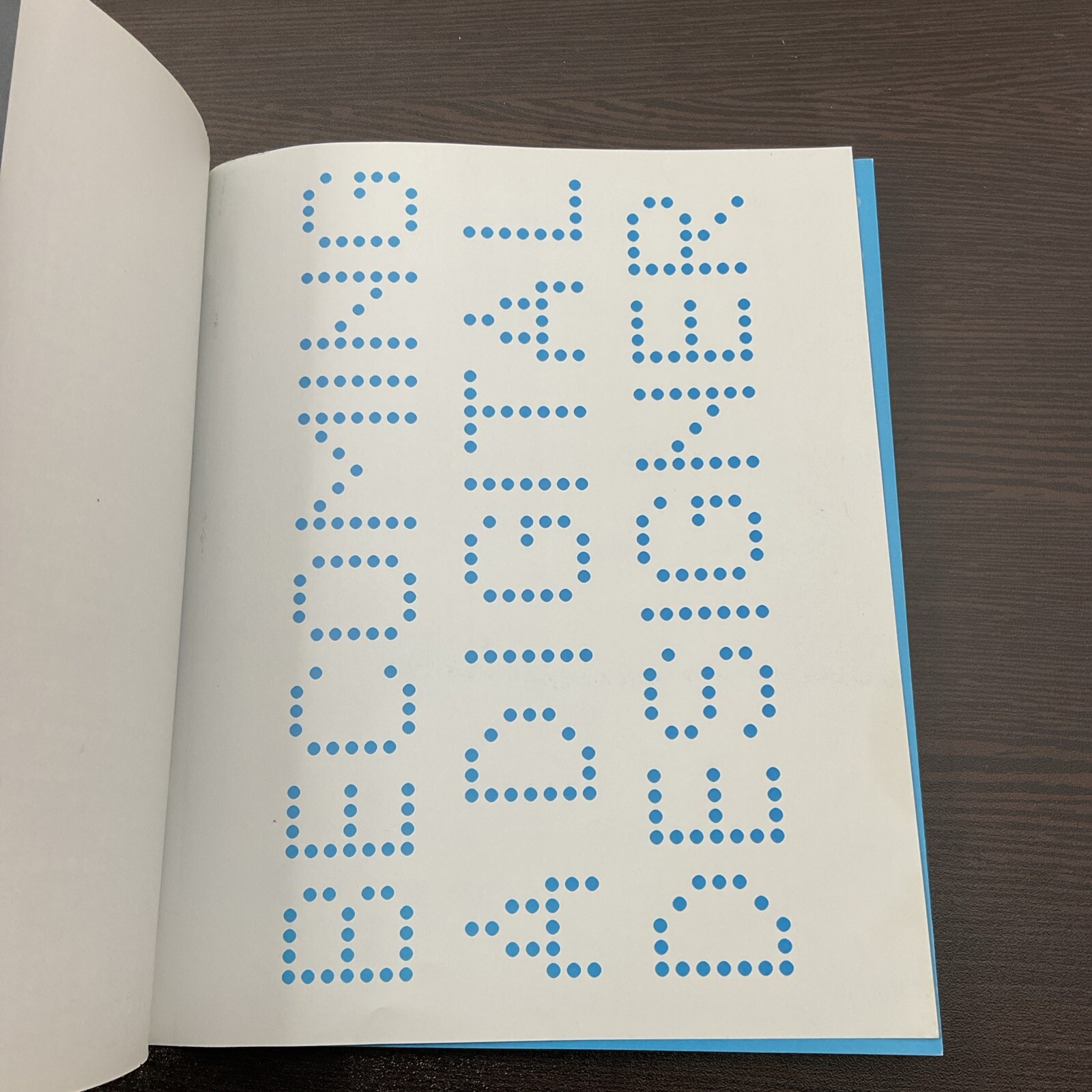 BECOMING A DIGITAL DESIGNER: A GUIDE TO CAREERS IN WEB, By Steven H. & David W.