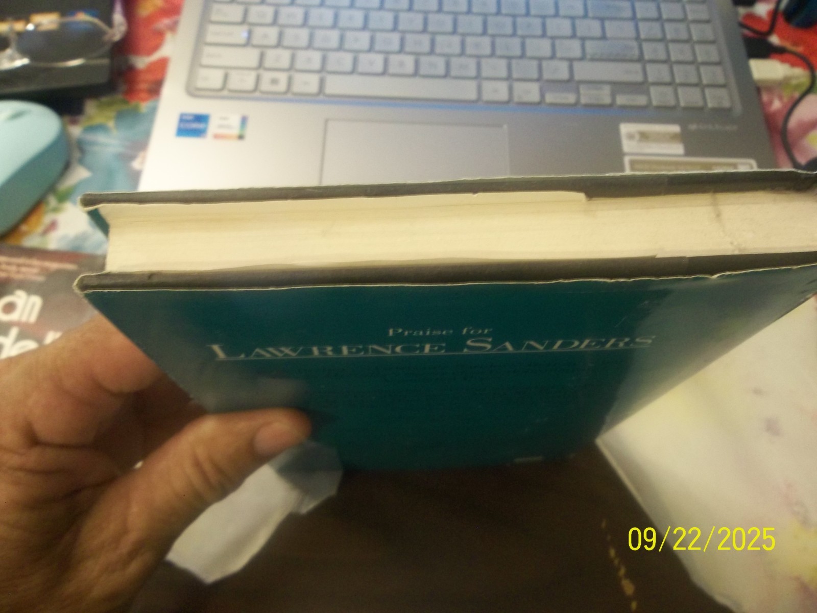 McNALLY’S LUCK~LAWRENCE SANDERS~1992 VG/C HARDCOVER BOOK~230 PAGES~W/DUST COVER