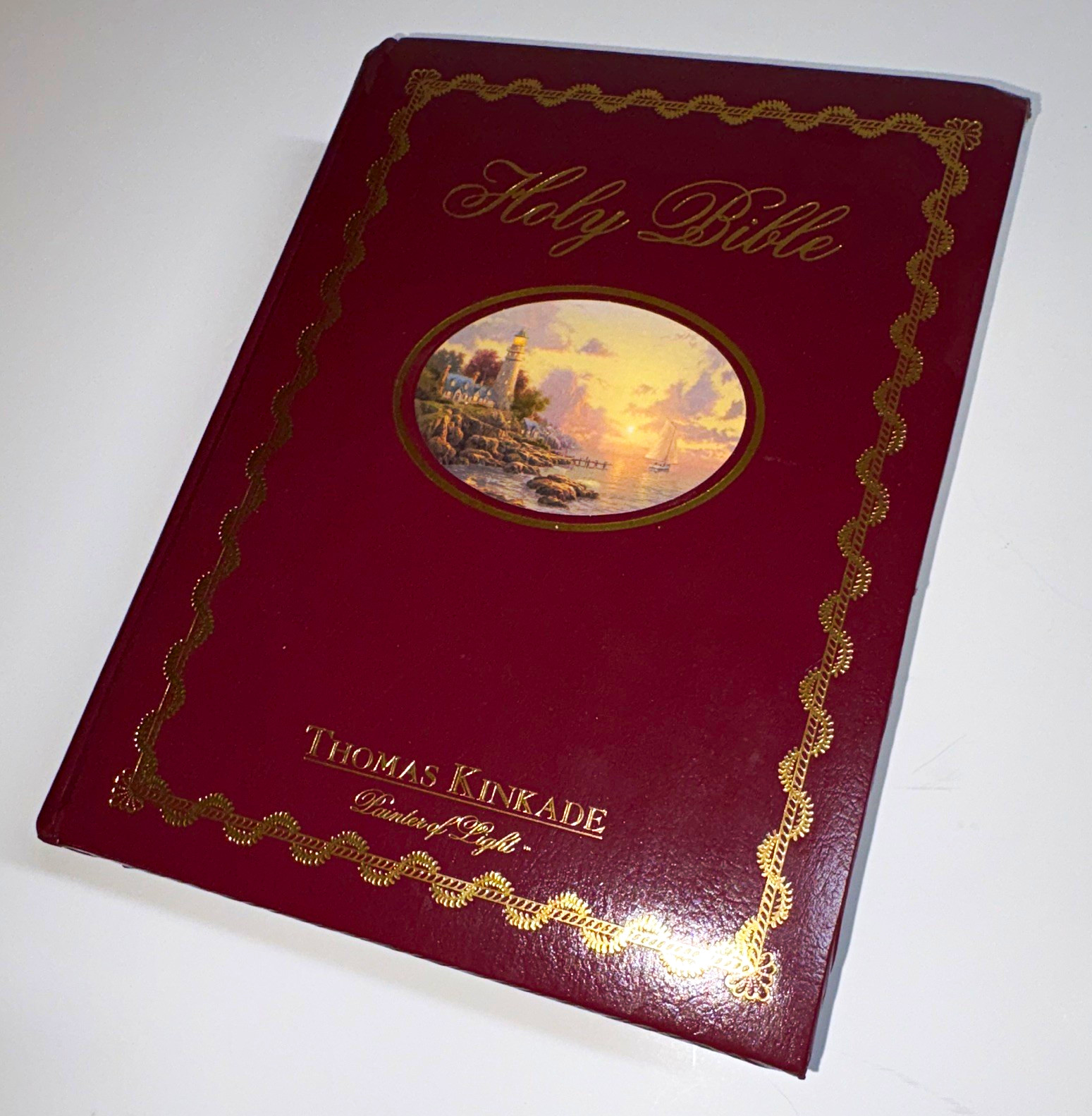 Thomas Kinkade Holy Bible Lighting the Way Home NKJV Red Letter Hardcover