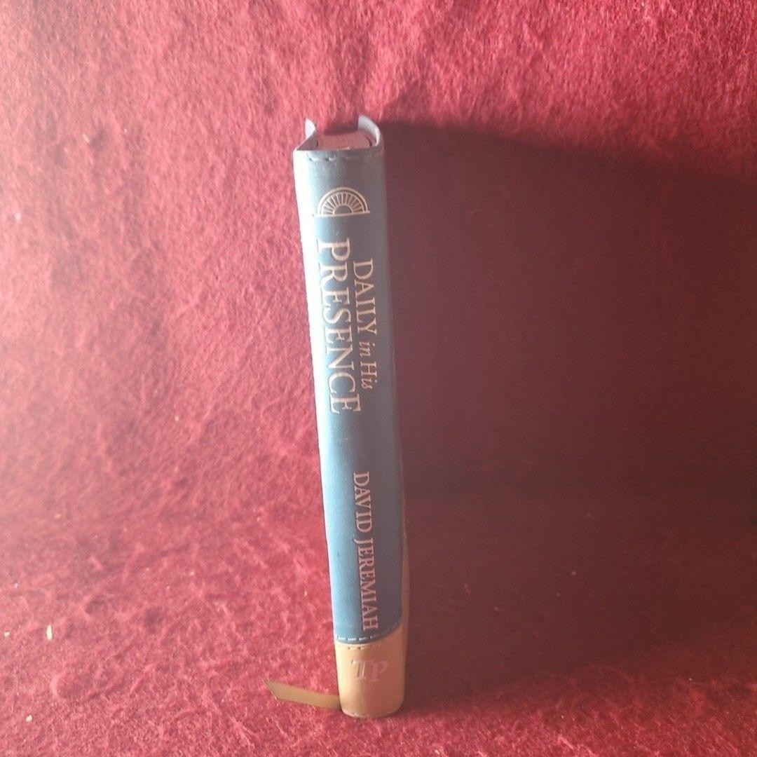 Daily In His Presence David Jeremiah HC Faux Leather Turning Point 2019 Blue Tan
