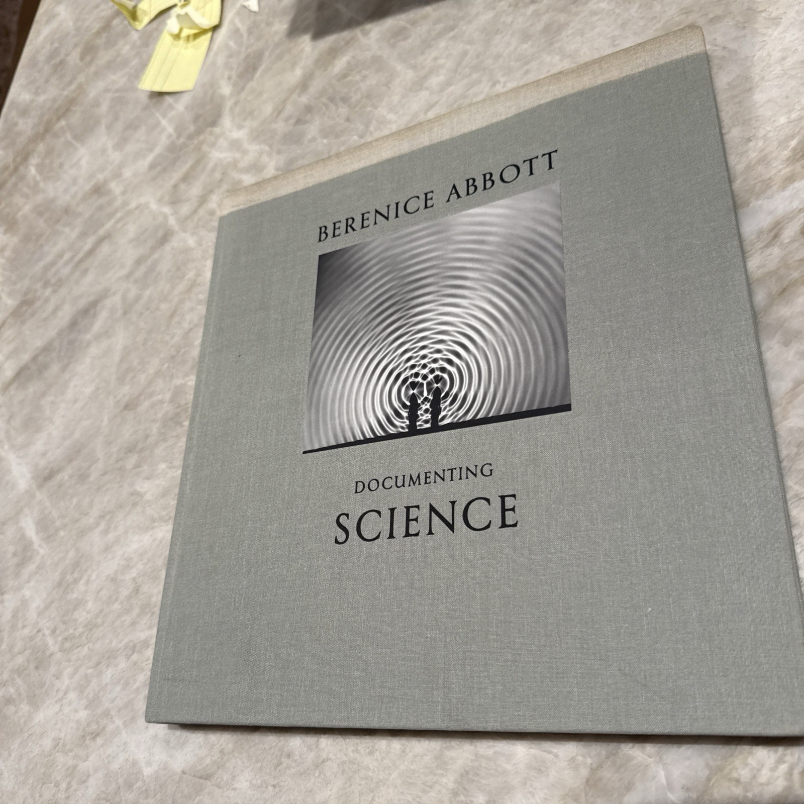 Berenice Abbott: Documenting Science / 2012 HC STEIDL