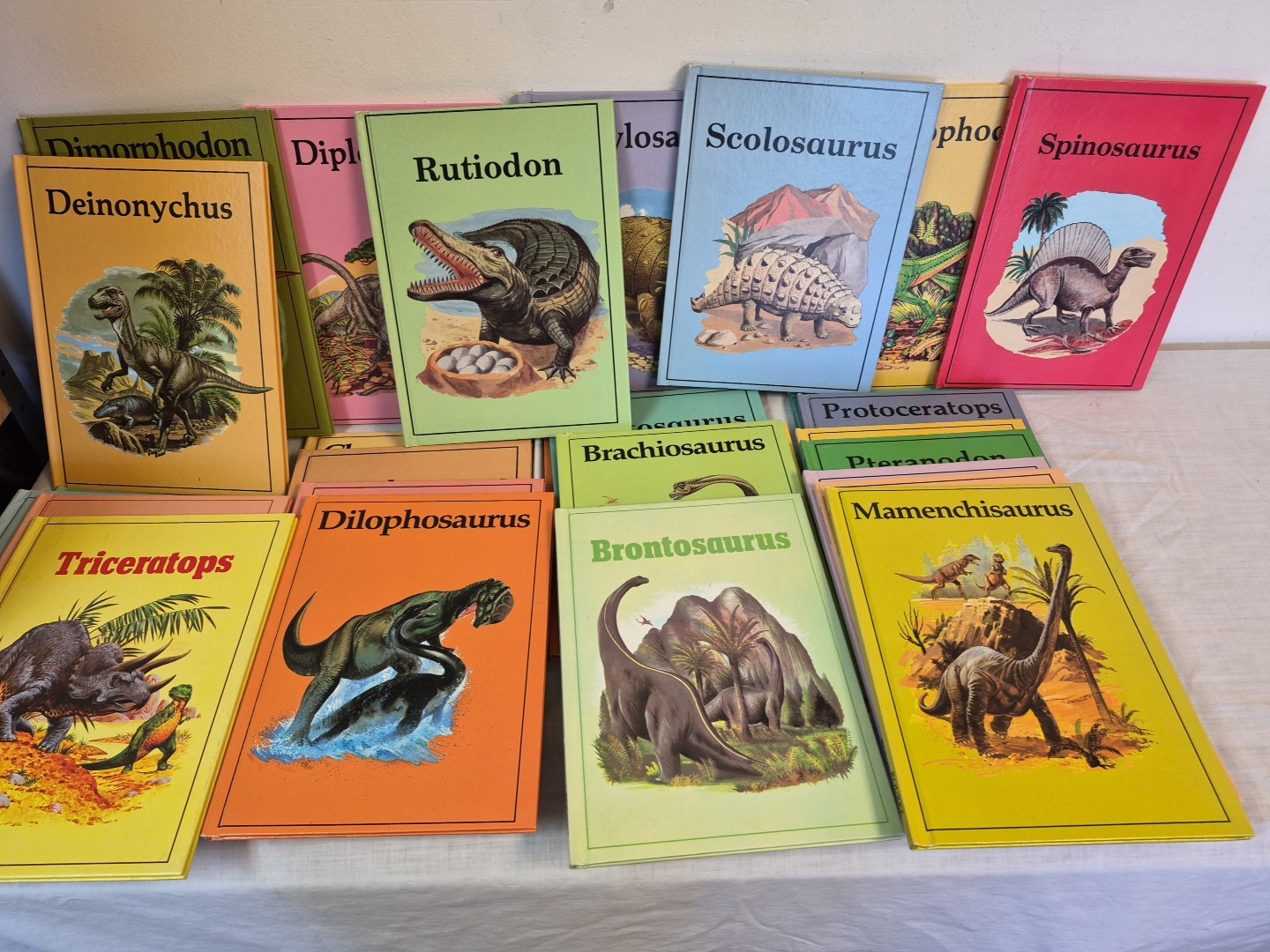 Rare Vintage 29 Rourke Hardcover 80’S Dinosaur Library Series Books Set
